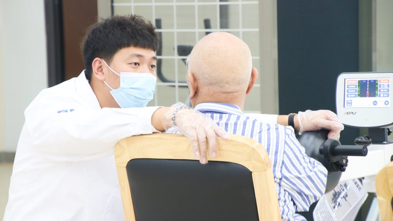 陪护床，养老护理中的关键一环