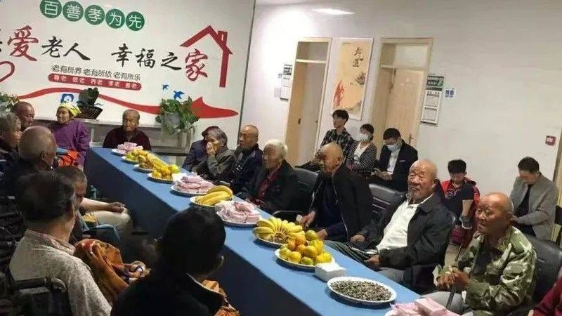 护理院护工月薪之谜：揭秘影响价格的关键因素