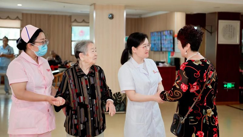 养老智能管理平台怎么做选择